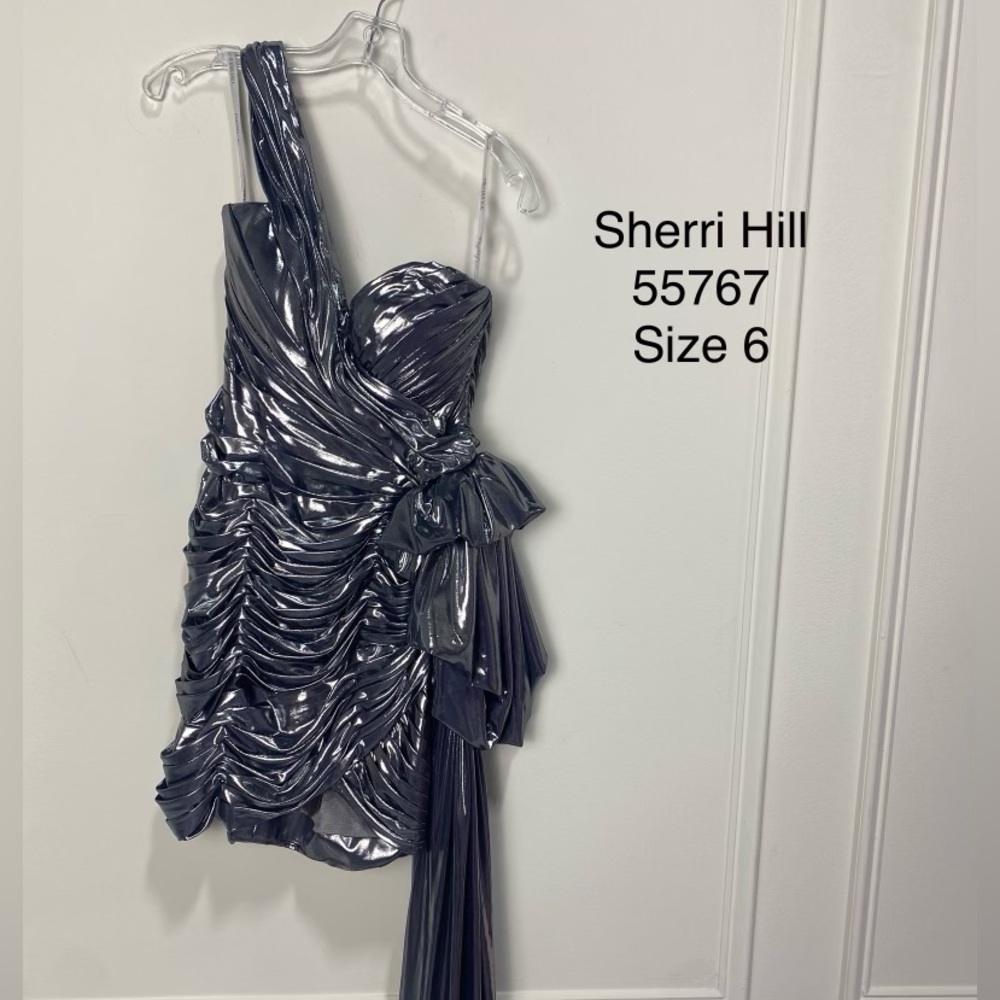 Sherri Hill cocktail
